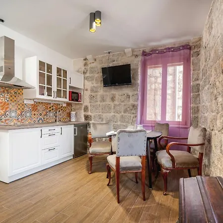 Vintage House Al Pozzo 아파트호텔 4*