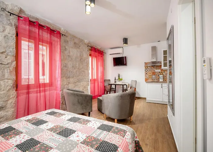 Vintage House Al Pozzo 아파트호텔 흐바르