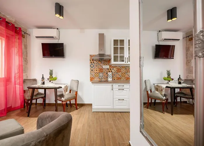 아파트호텔 Vintage House Al Pozzo 4*