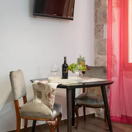 Aparthotel Vintage House Al Pozzo *