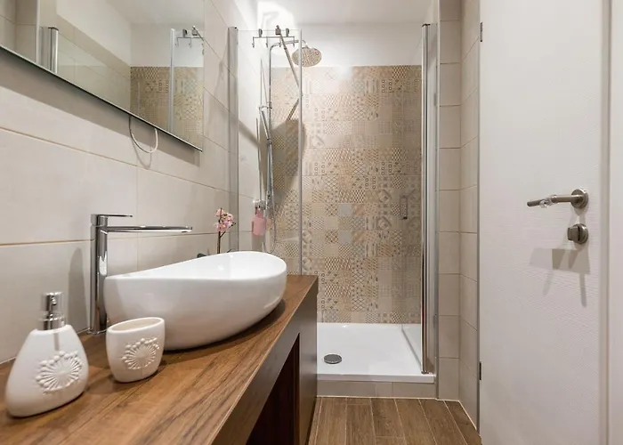 Vintage House Al Pozzo Aparthotel Hvar Town