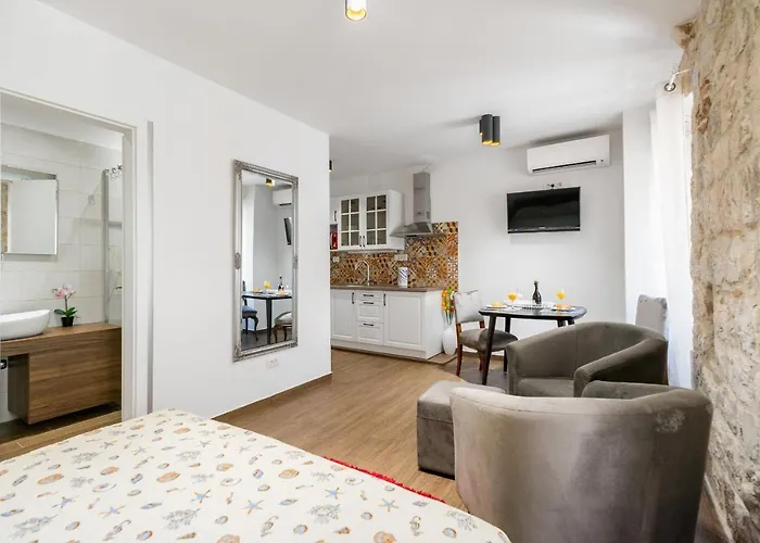 Vintage House Al Pozzo Aparthotel