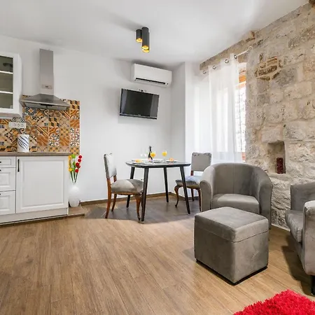 Vintage House Al Pozzo Хвар